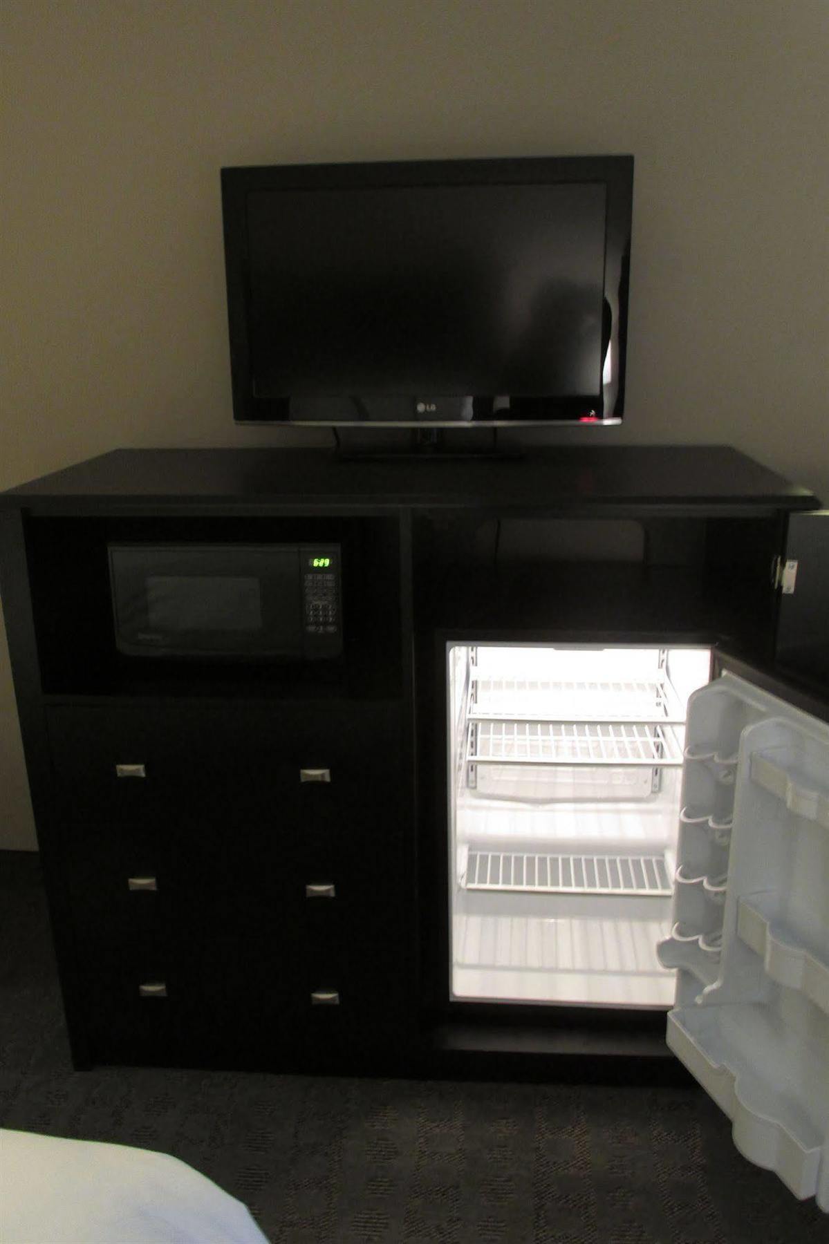 Okoboji Inn & Suites Milford Zewnętrze zdjęcie